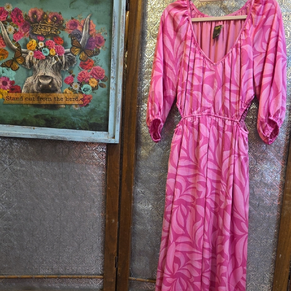 Taylor Pink Leaf Pattern Long Sleeve Satin Lined Dress NWT